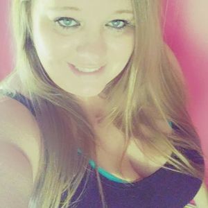 Meet your Posher, Donique